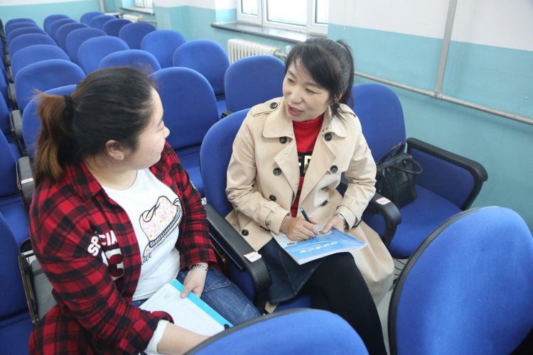陈书祥校长谈我校本学期的主要工作刘树祥局长做了重要讲话,他认为滨