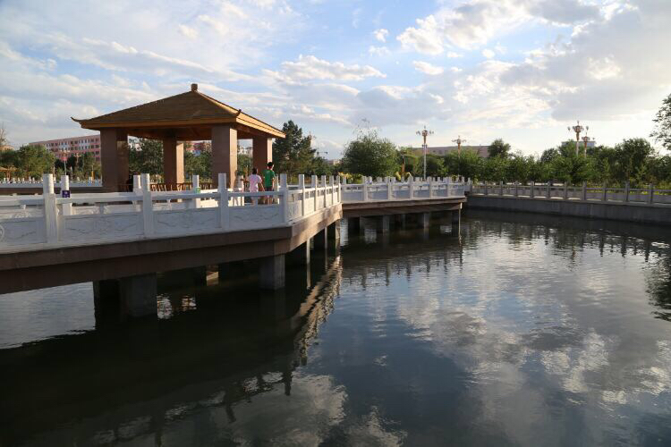 83团新风貌沙山子塞江南